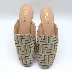 FENDI PUMPS Golden