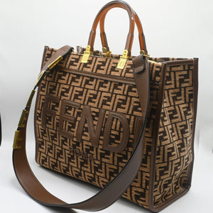 FENDI TOTE BAG brown1 02