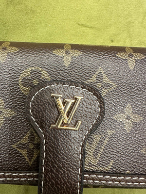 LOUIS VUITION WALLET (3)