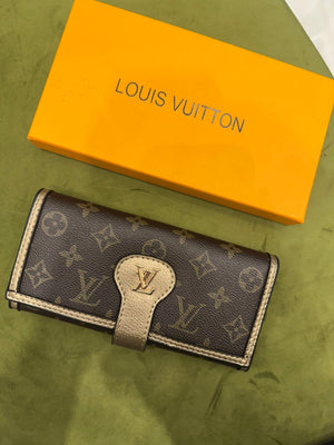 LOUIS VUITION WALLET (5)