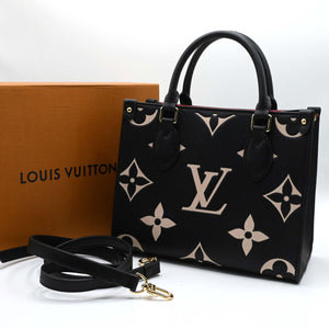 Louis Vuitton on the go Hand bag Black