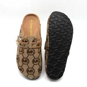 M k PUMPS Golden (2)