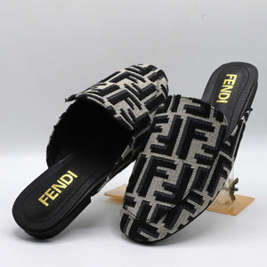 FENDI PUMPS Black (4)
