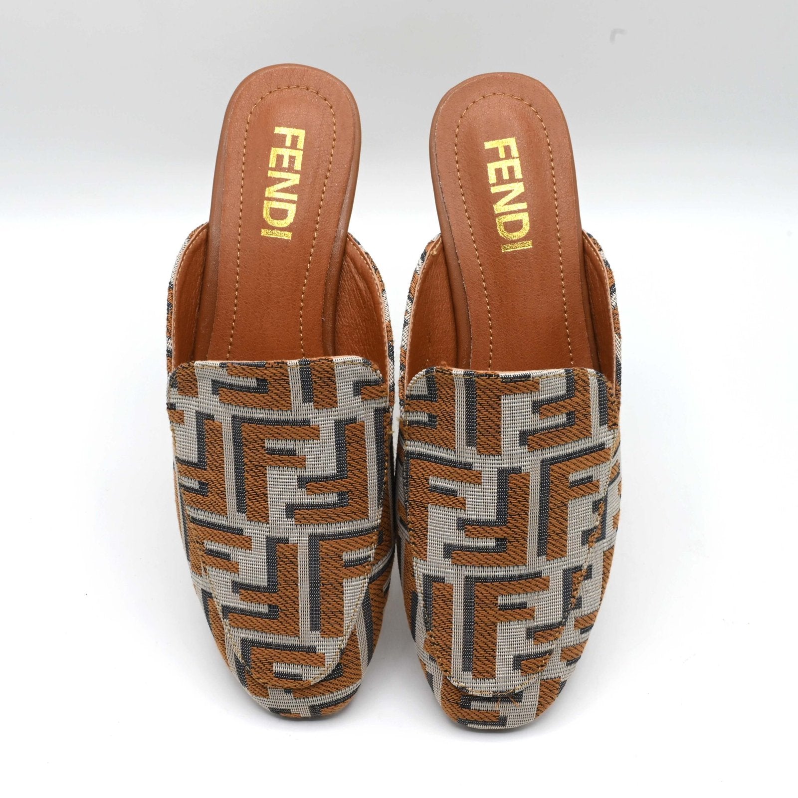 FENDI PUMPS Brown