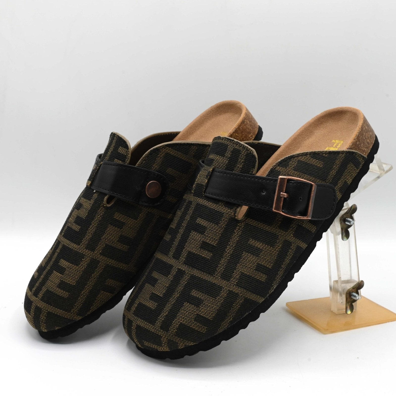 FENDI PUMPS Brown (3)