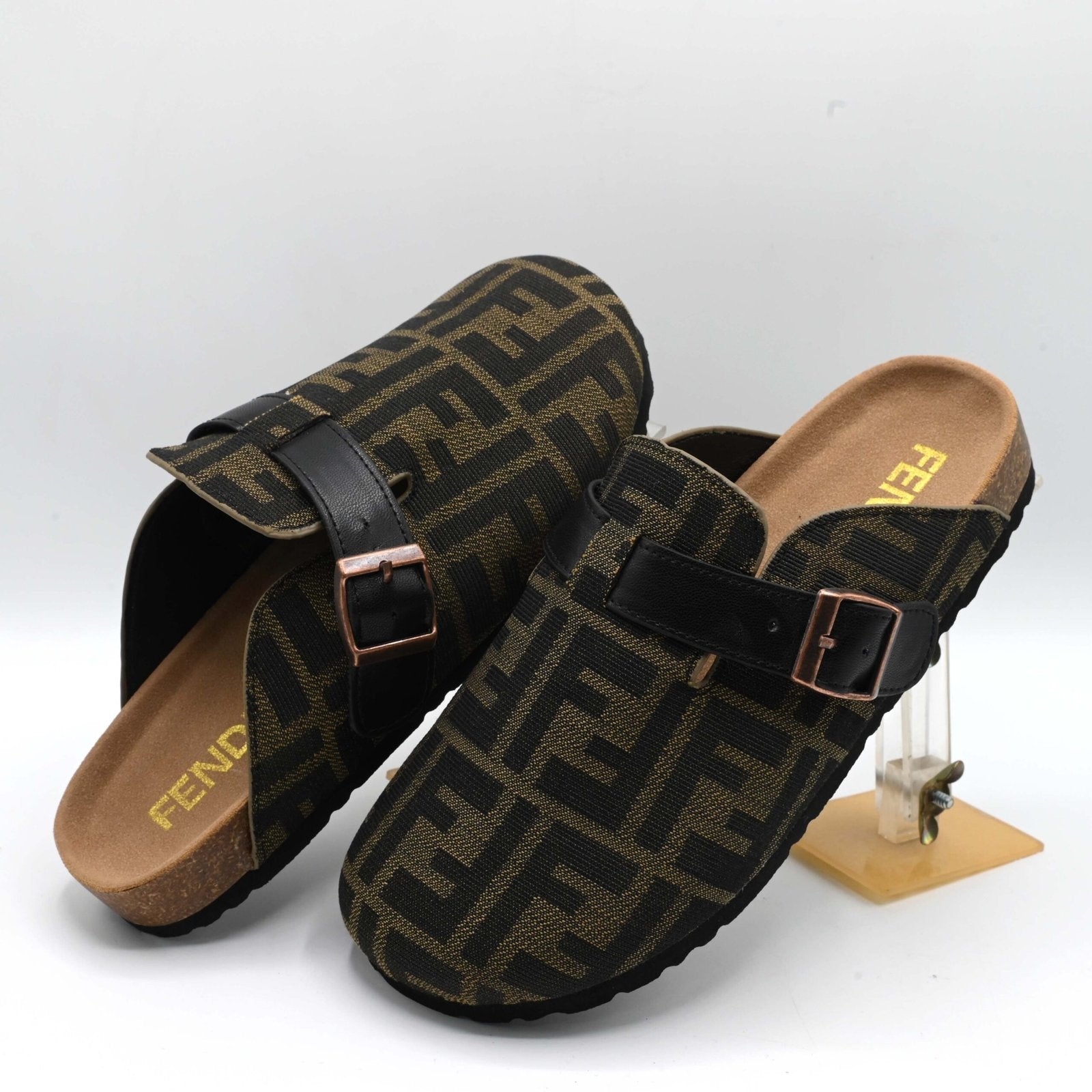 FENDI PUMPS Brown (4)