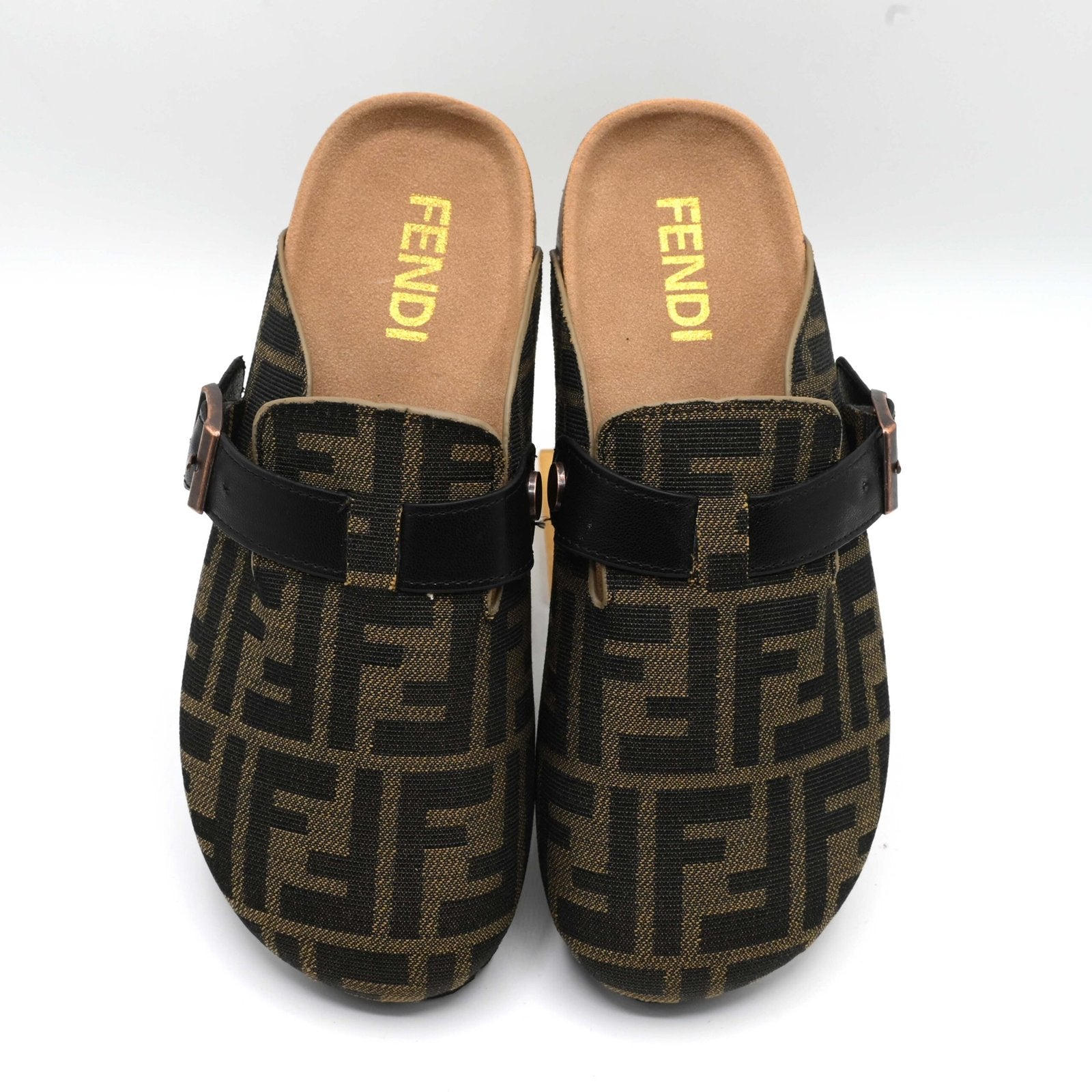 FENDI PUMPS Brown