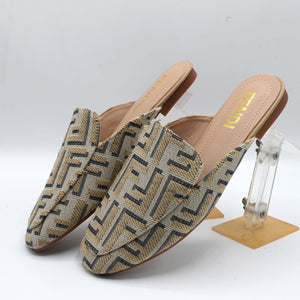 FENDI PUMPS Golden (3)
