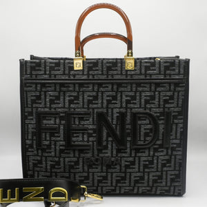 FENDI TOTE BAG Black1