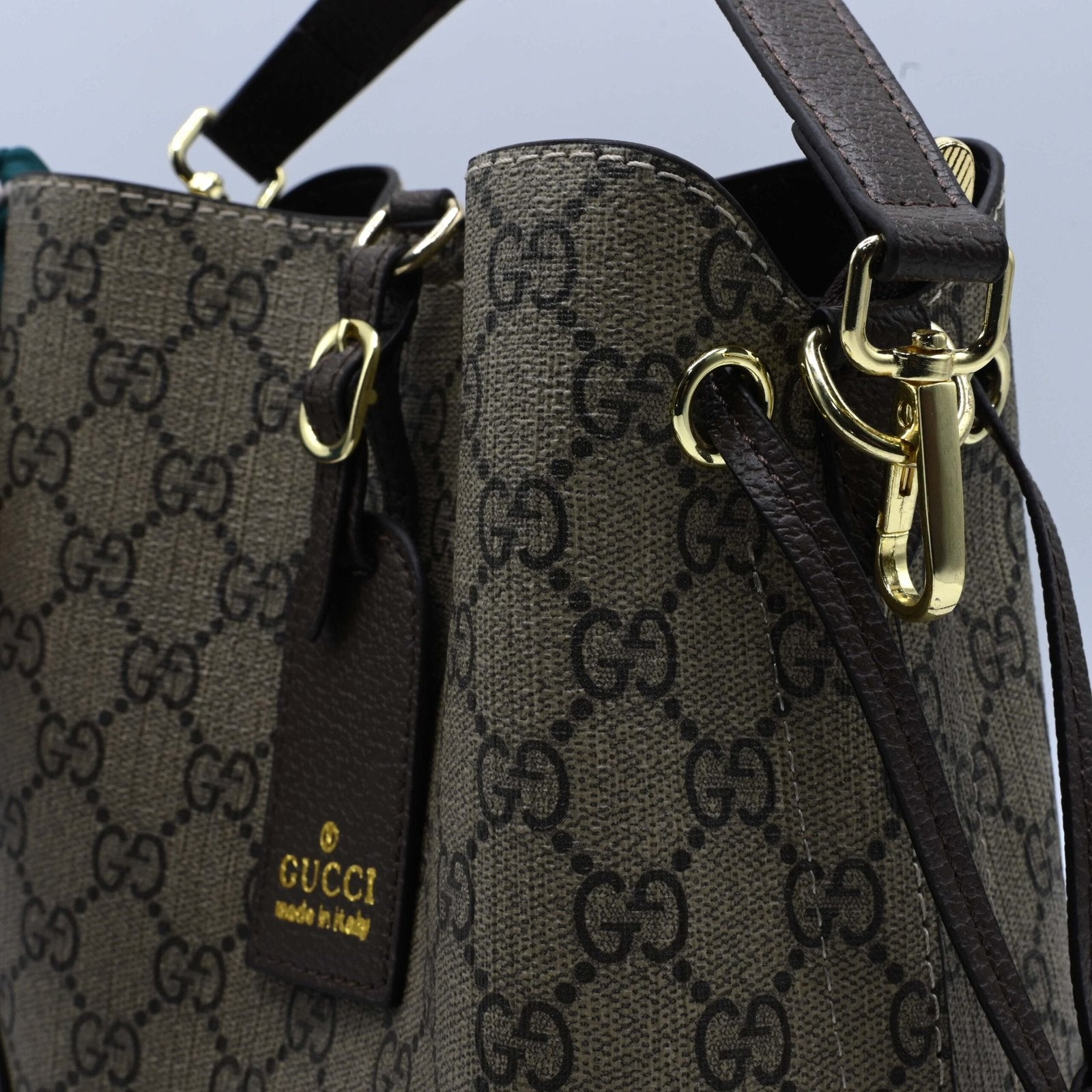 GUCCI BUCKET Brown (4)