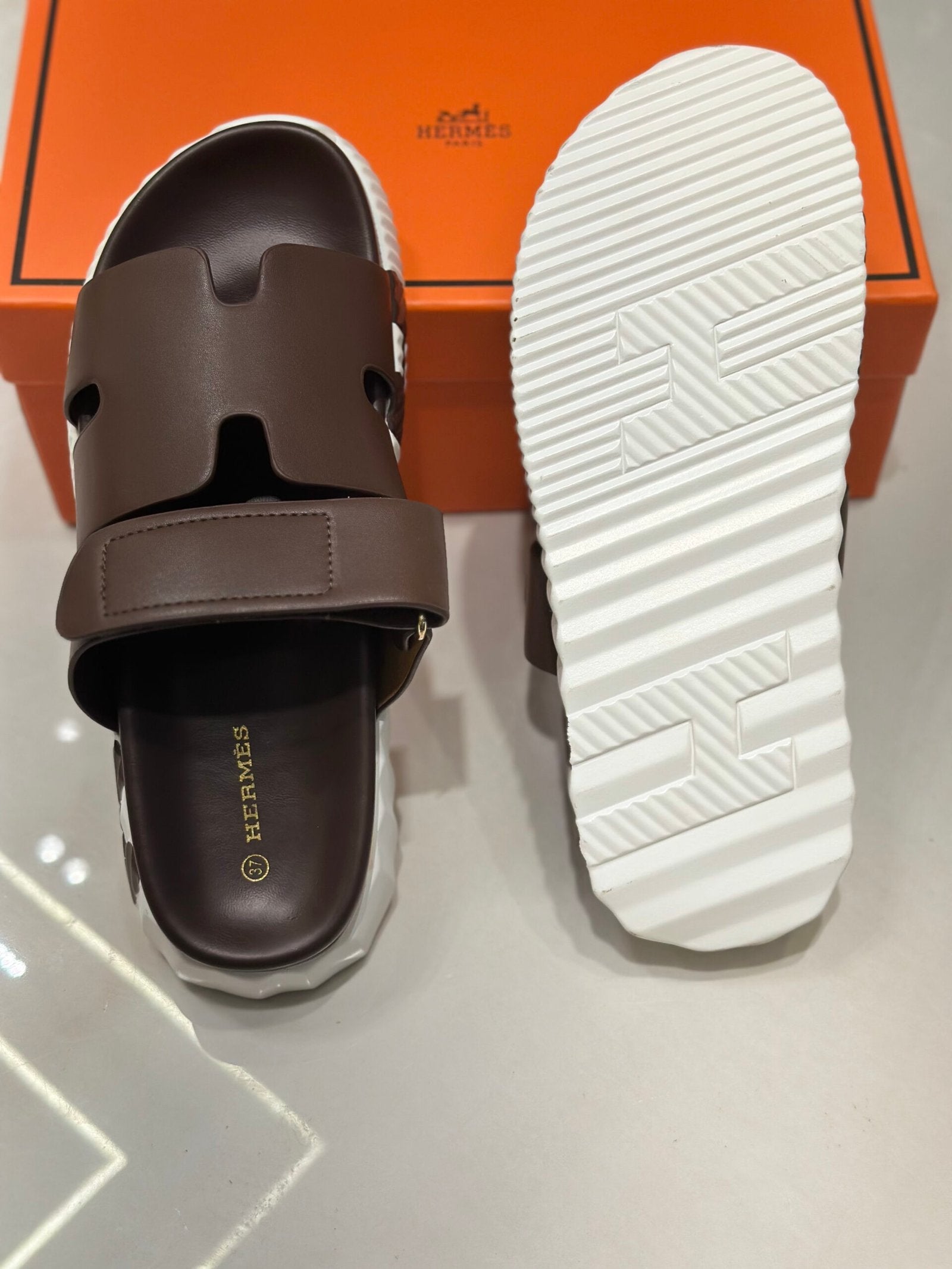 HERMES SLIPPERS WITH MEDICATED SOLE brown (4)