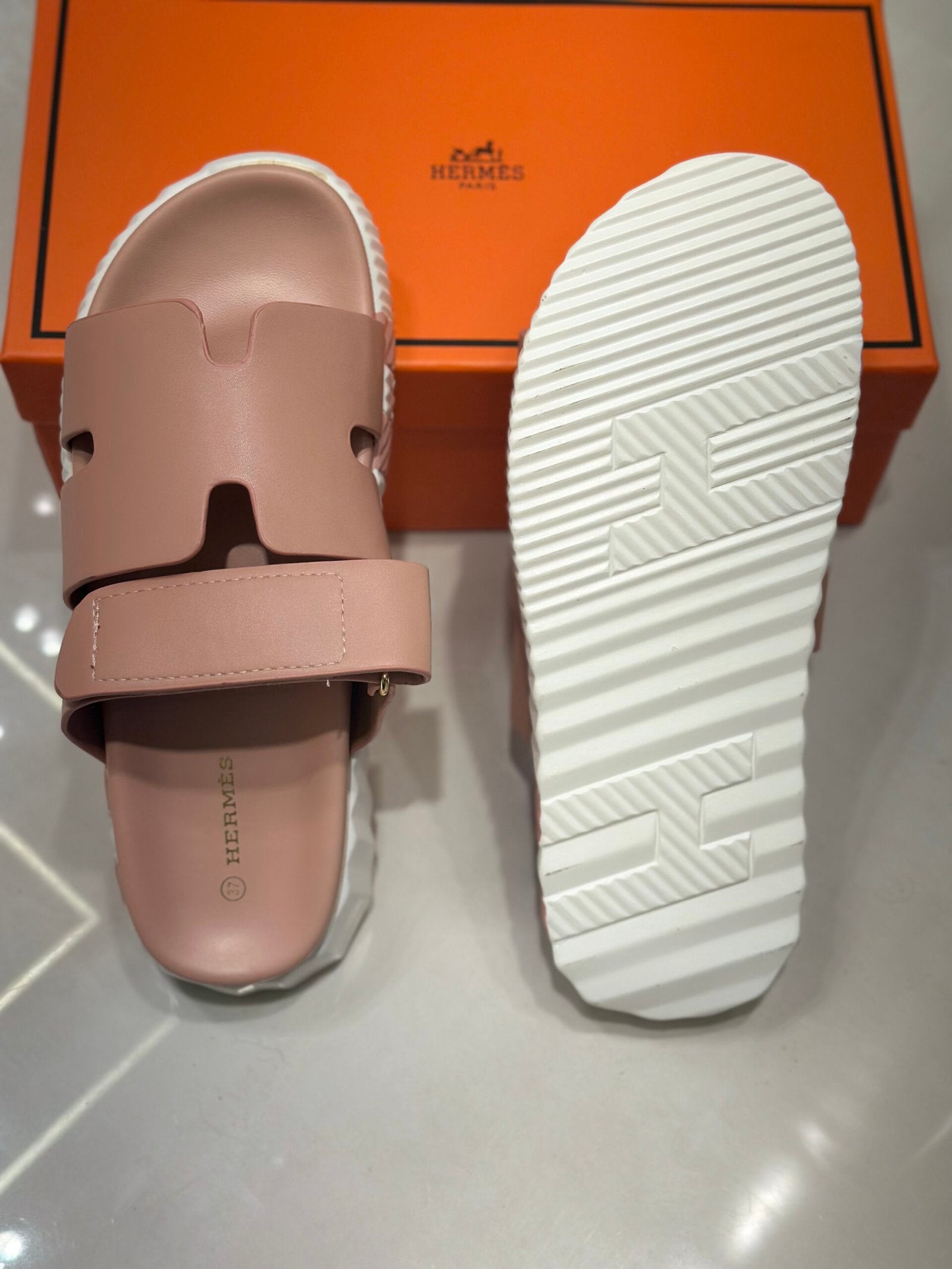 HERMES SLIPPERS WITH MEDICATED SOLE pink (2)