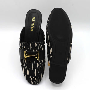 Harmes PUMPS Black (2)