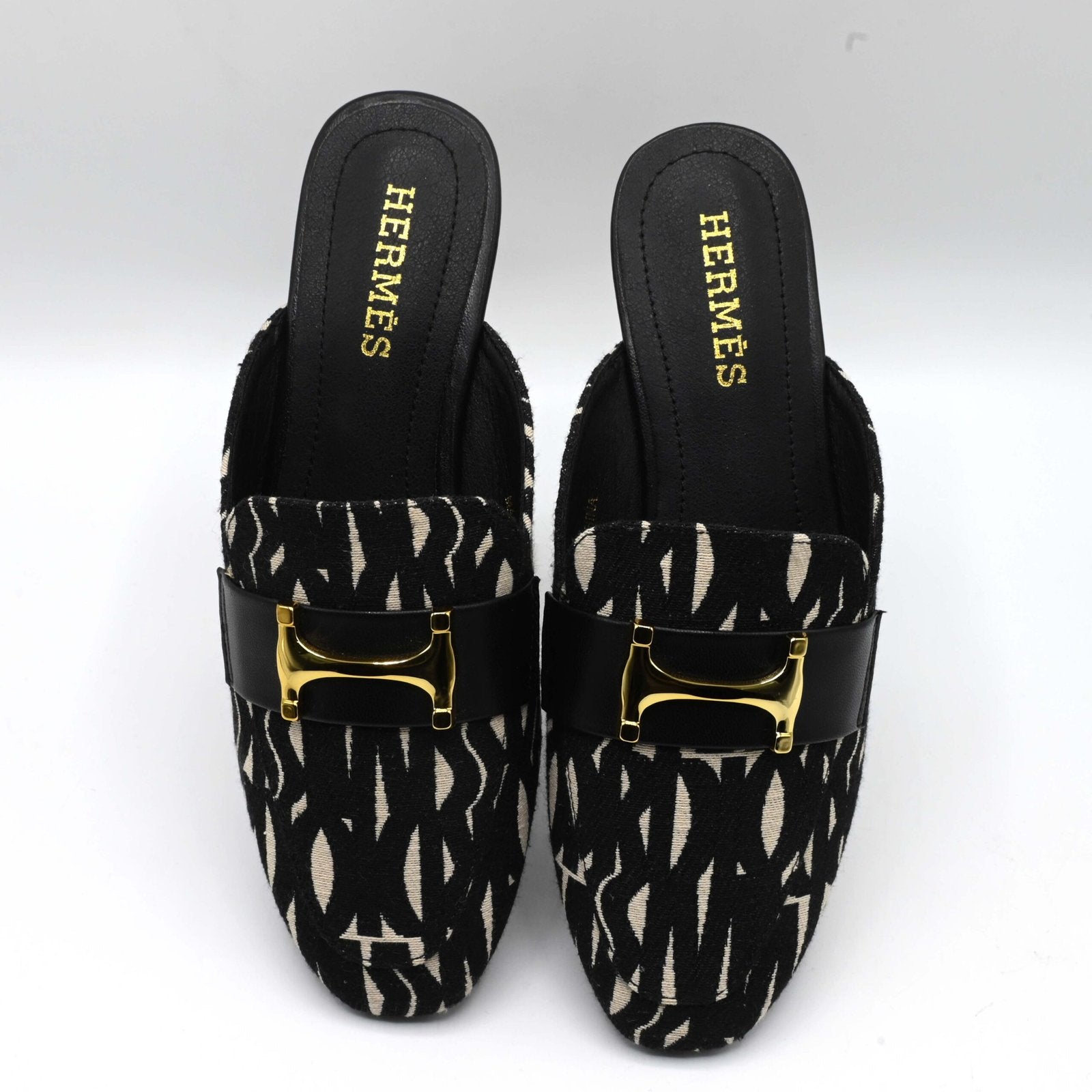 Harmes PUMPS Black