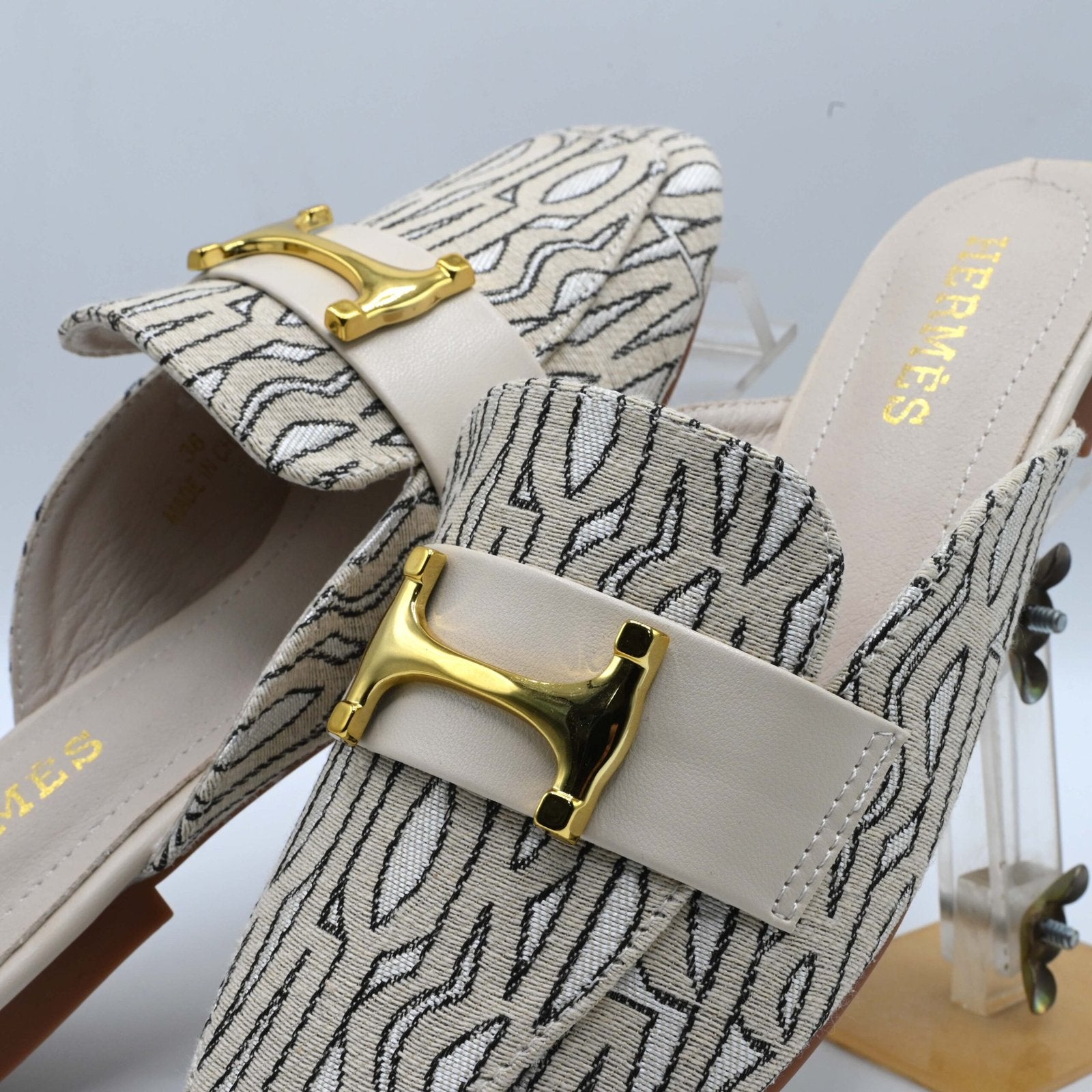 Harmes PUMPS White (5)