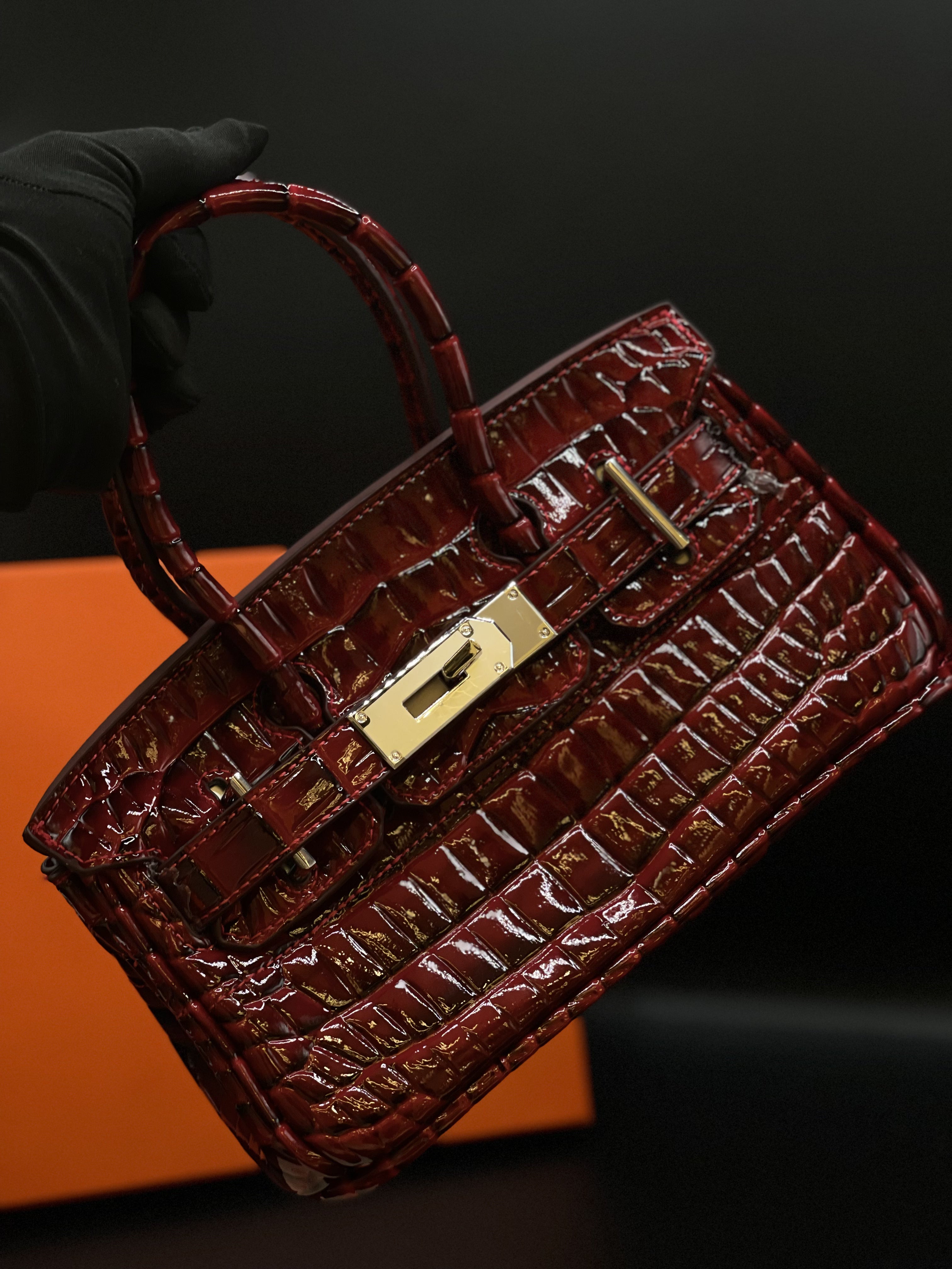 HRMS CROCODILE HAND BAG