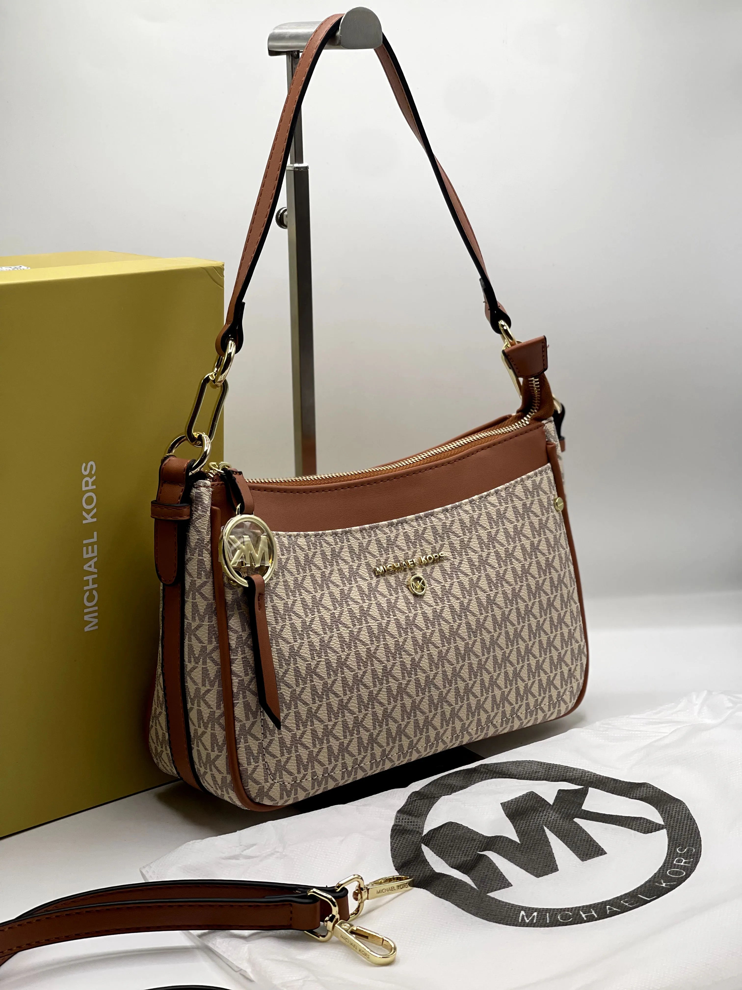 MK-Luxe Pochette Shoulder Bag