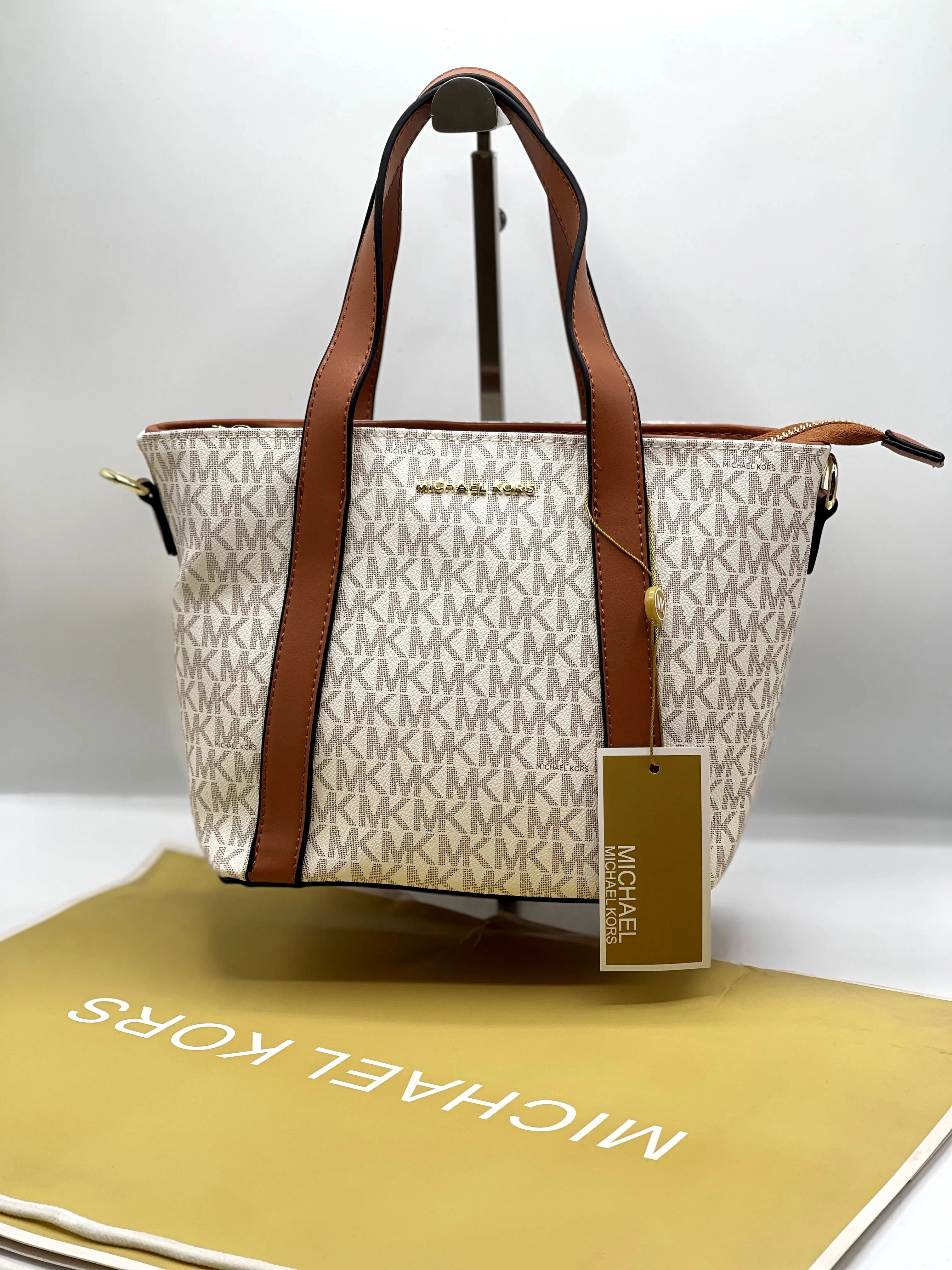 MK-Pratt Small Tote