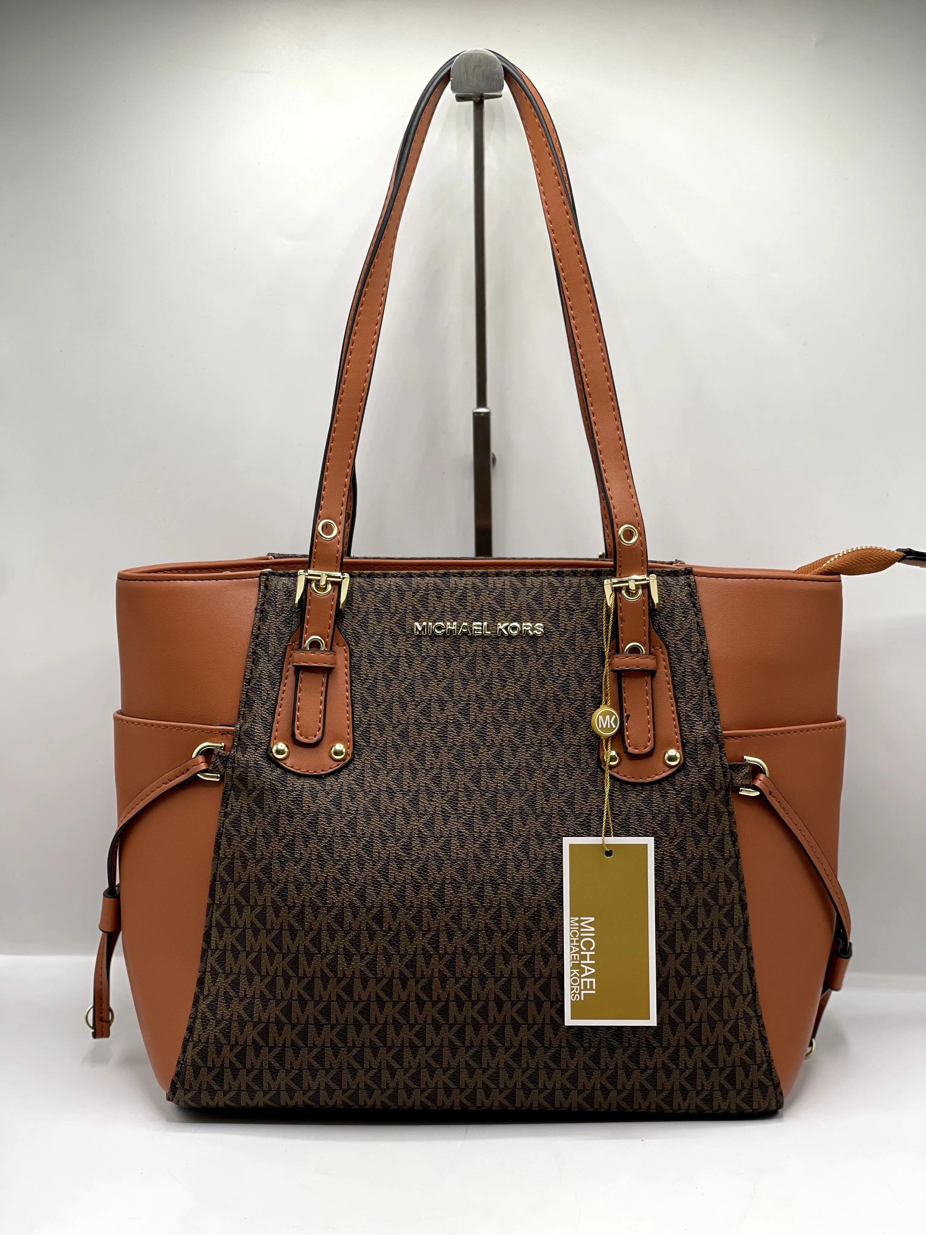 MK-Voyager Tote bag