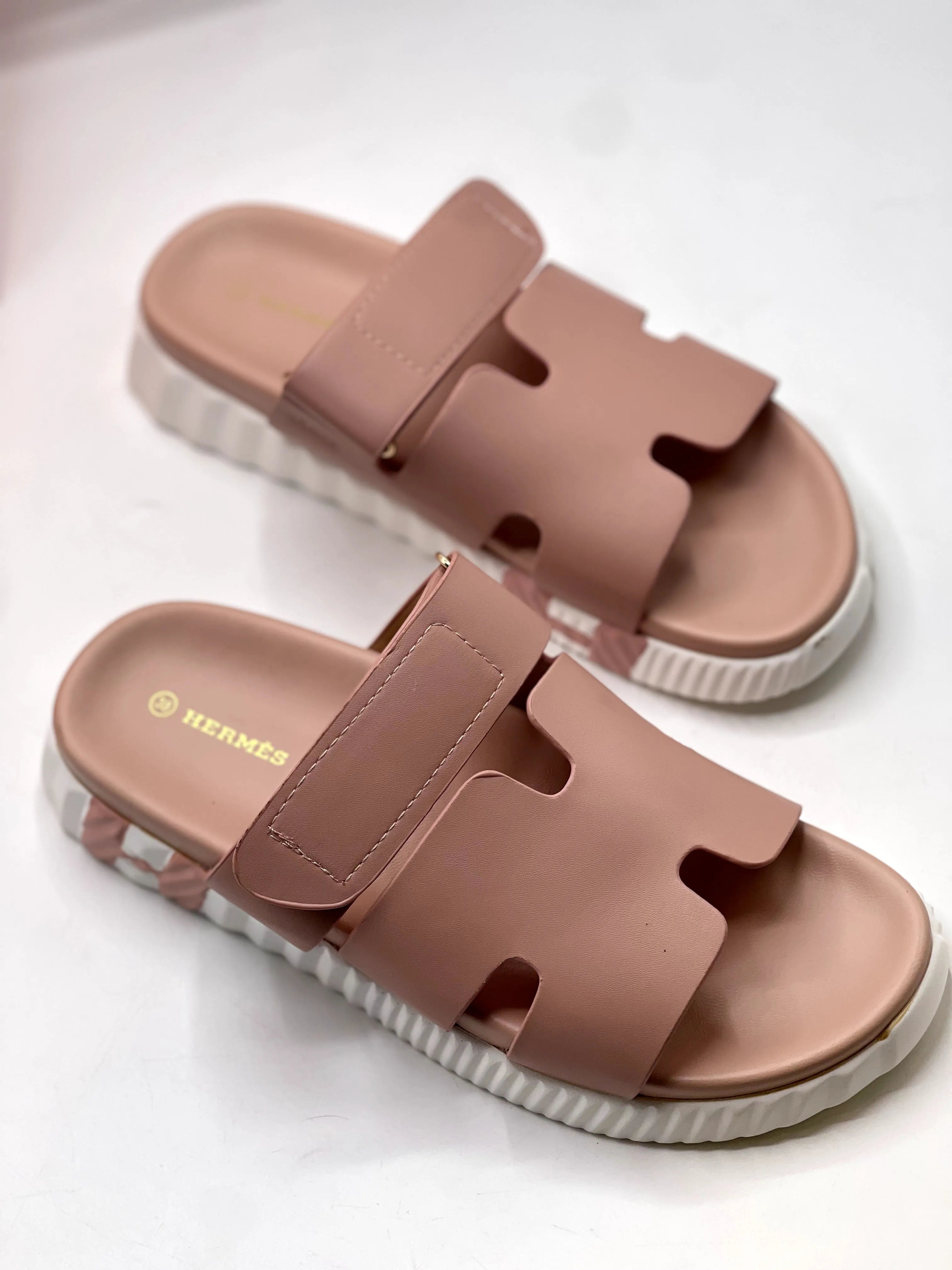 HM SLIPPERS WITH MEDICATED SOLE Pink