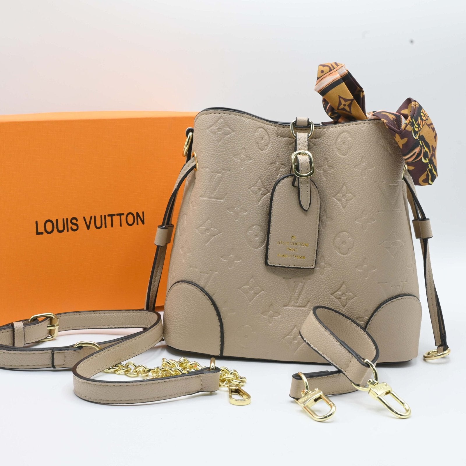 Louis Vuitton BUCKET White