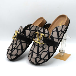 Valentino PUMPS Black (2)